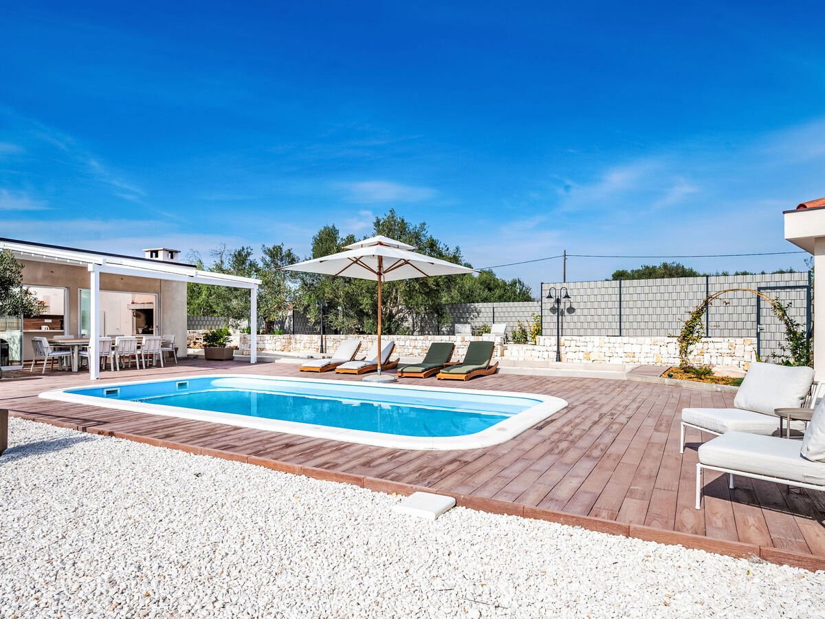 Hidden Gem - Maison avec piscine chauffée à Trogir - Photo 34