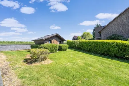 Villa Blickenberg, Villa Borgloon vue sur fleurs et jacuzzi - Photo 6