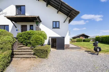 Villa Blickenberg, Villa Borgloon vue sur fleurs et jacuzzi - Photo 11