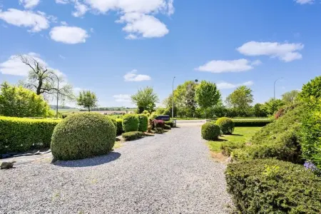 Villa Blickenberg, Villa Borgloon vue sur fleurs et jacuzzi - Photo 36
