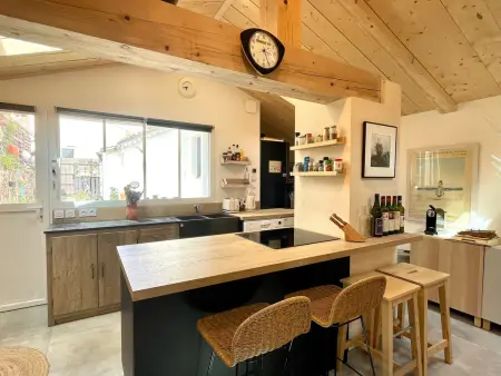 Maison loft artiste rénovée à Brem Sur Mer, 3 pers : photo 8