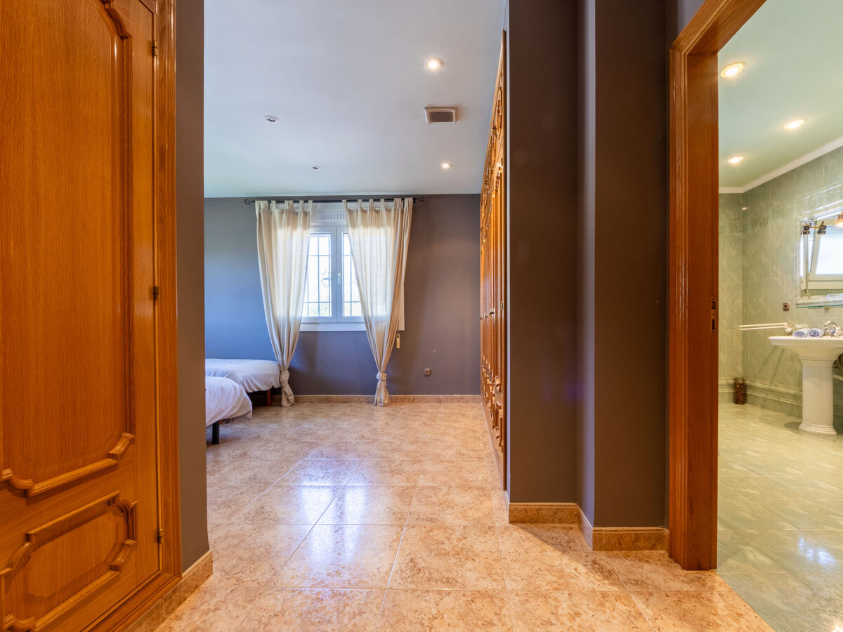Gladiols, maison 5 chambres avec piscine à Alcanar - Photo 35