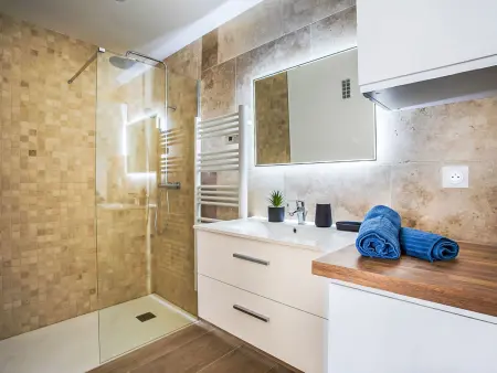 Appartement Cros de Cagnes, vue mer et terrasse sud : photo 15