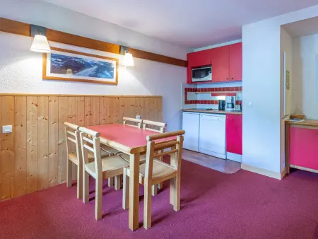 Appartement 2 pièces Plagne 1800 | Balcon, parking couvert : photo 2