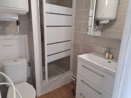 Appartement rénové 4 pers., vue mer et balcon à Fort-Mahon - Photo 7