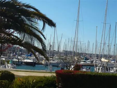 Appartement avec terrasse vue port et piscine, Port Camargue : photo 2