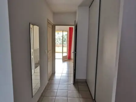 Duplex T3 climatisé avec piscine à Canet-en-Roussillon : photo 12