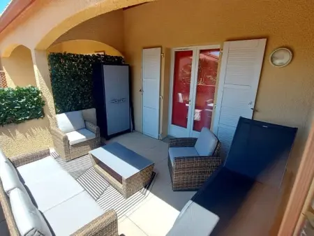 Duplex T3 climatisé avec piscine à Canet-en-Roussillon : photo 14