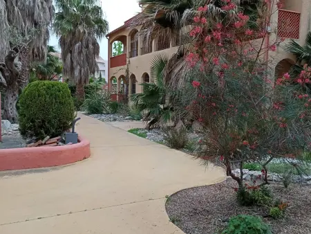 Duplex T3 climatisé avec piscine à Canet-en-Roussillon : photo 18