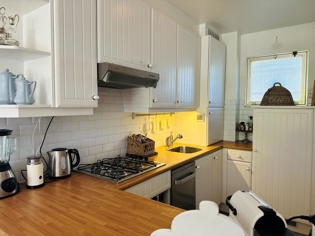 Appartement Myrtales : 2 chambres, terrasse couverte, Juan-les-Pins - Photo 7