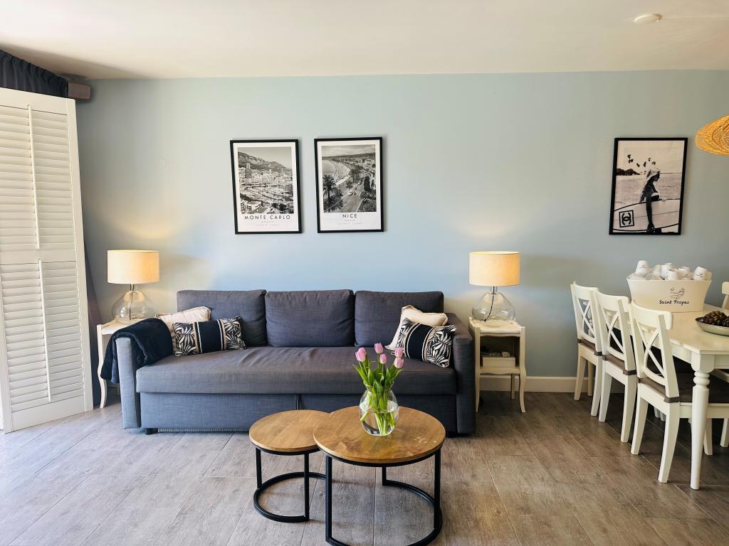 Appartement Myrtales : 2 chambres, terrasse couverte, Juan-les-Pins - Photo 14