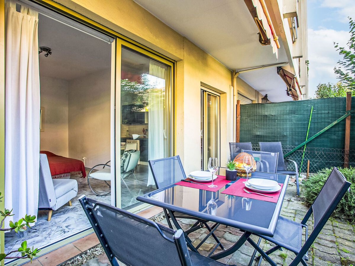 Studio Riva Bella à Cagnes-sur-Mer, terrasse 35 m² - Photo 14