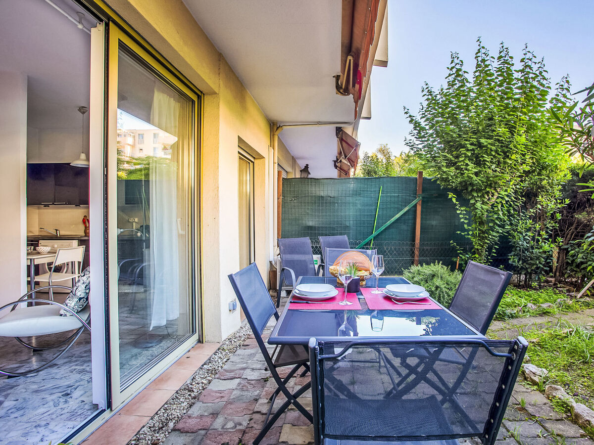 Studio Riva Bella à Cagnes-sur-Mer, terrasse 35 m² - Photo 15