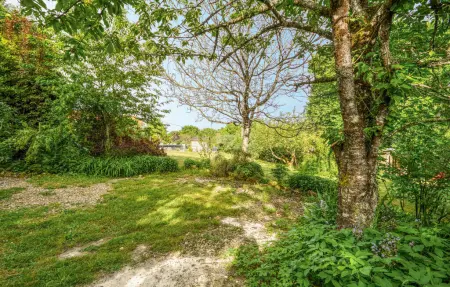 Maison en pierre avec piscine privée à Lizant : photo 13