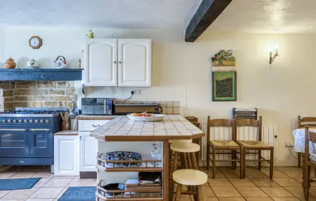 Maison en pierre avec piscine privée à Lizant : photo 20