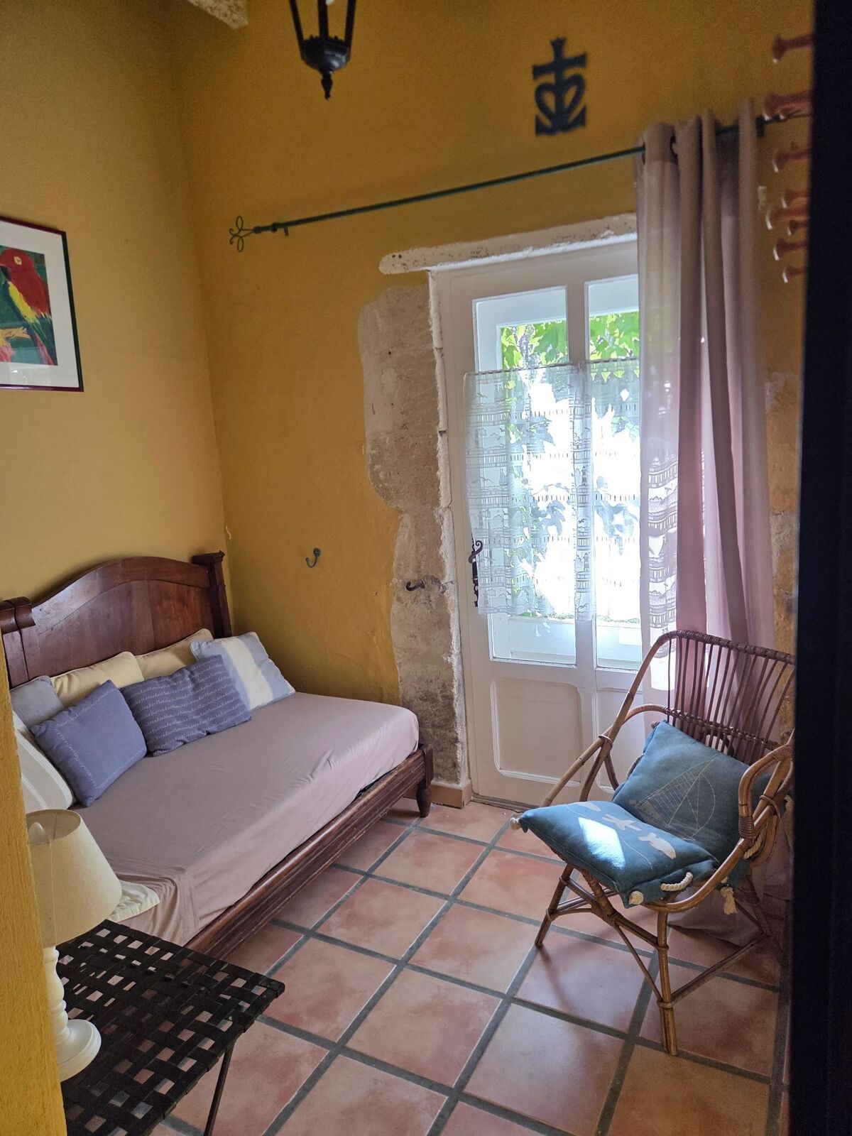 Appartement 2 ch à Arles, piscine chauffée et terrasse - Photo 8