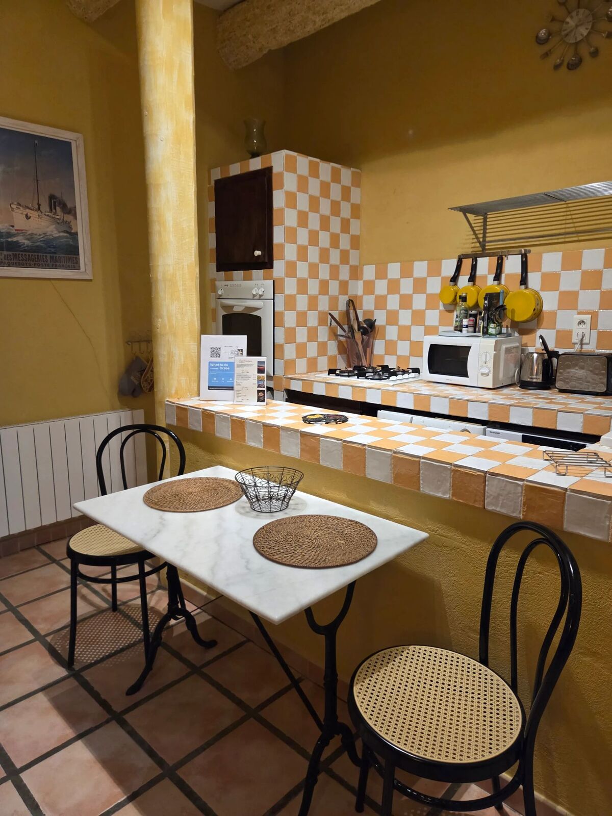 Appartement 2 ch à Arles, piscine chauffée et terrasse - Photo 18