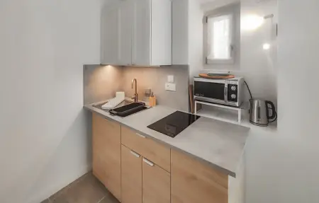 Appartement en vieille ville, cœur historique de Mèze : photo 3