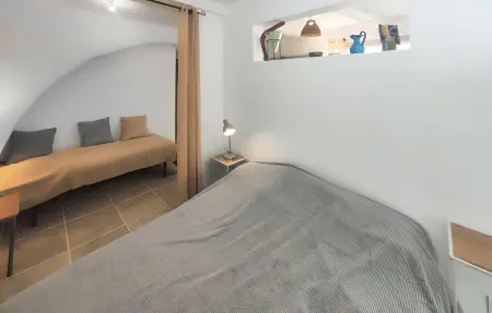 Appartement en vieille ville, cœur historique de Mèze : photo 5