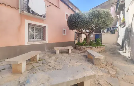 Appartement en vieille ville, cœur historique de Mèze : photo 6