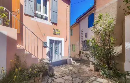 Appartement en vieille ville, cœur historique de Mèze : photo 8