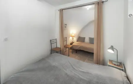 Appartement en vieille ville, cœur historique de Mèze : photo 14