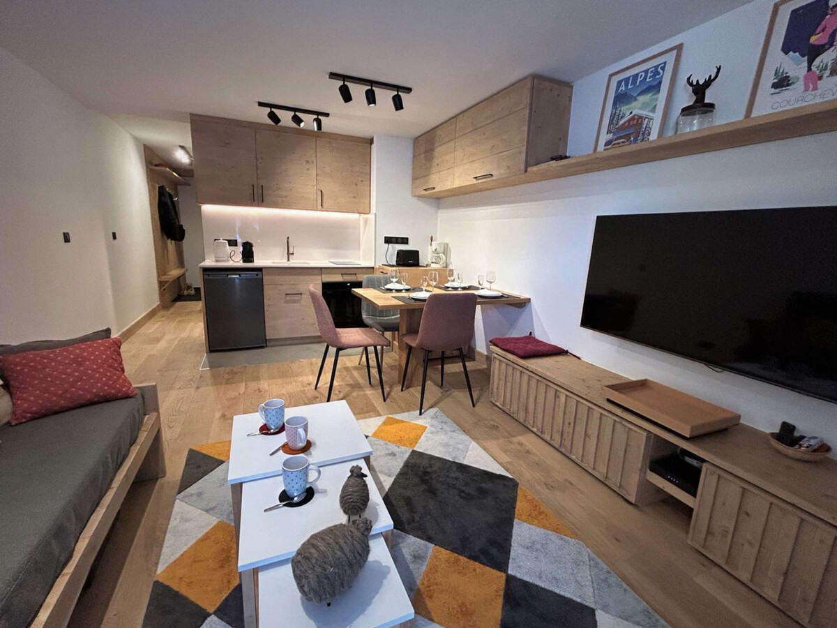 Appartement rénové Méribel, 50m des pistes, fibre incluse - Photo 12