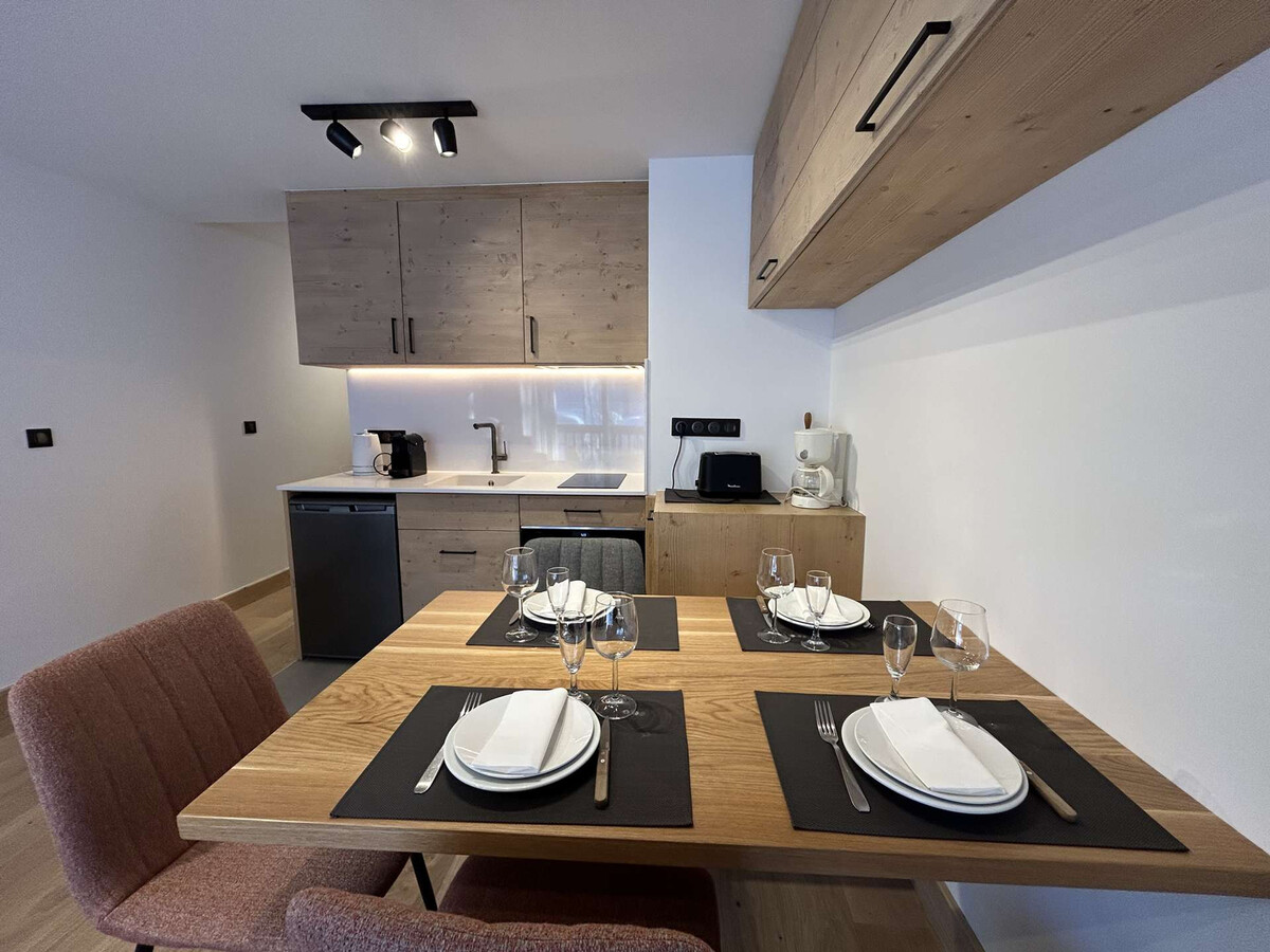 Appartement rénové Méribel, 50m des pistes, fibre incluse - Photo 17