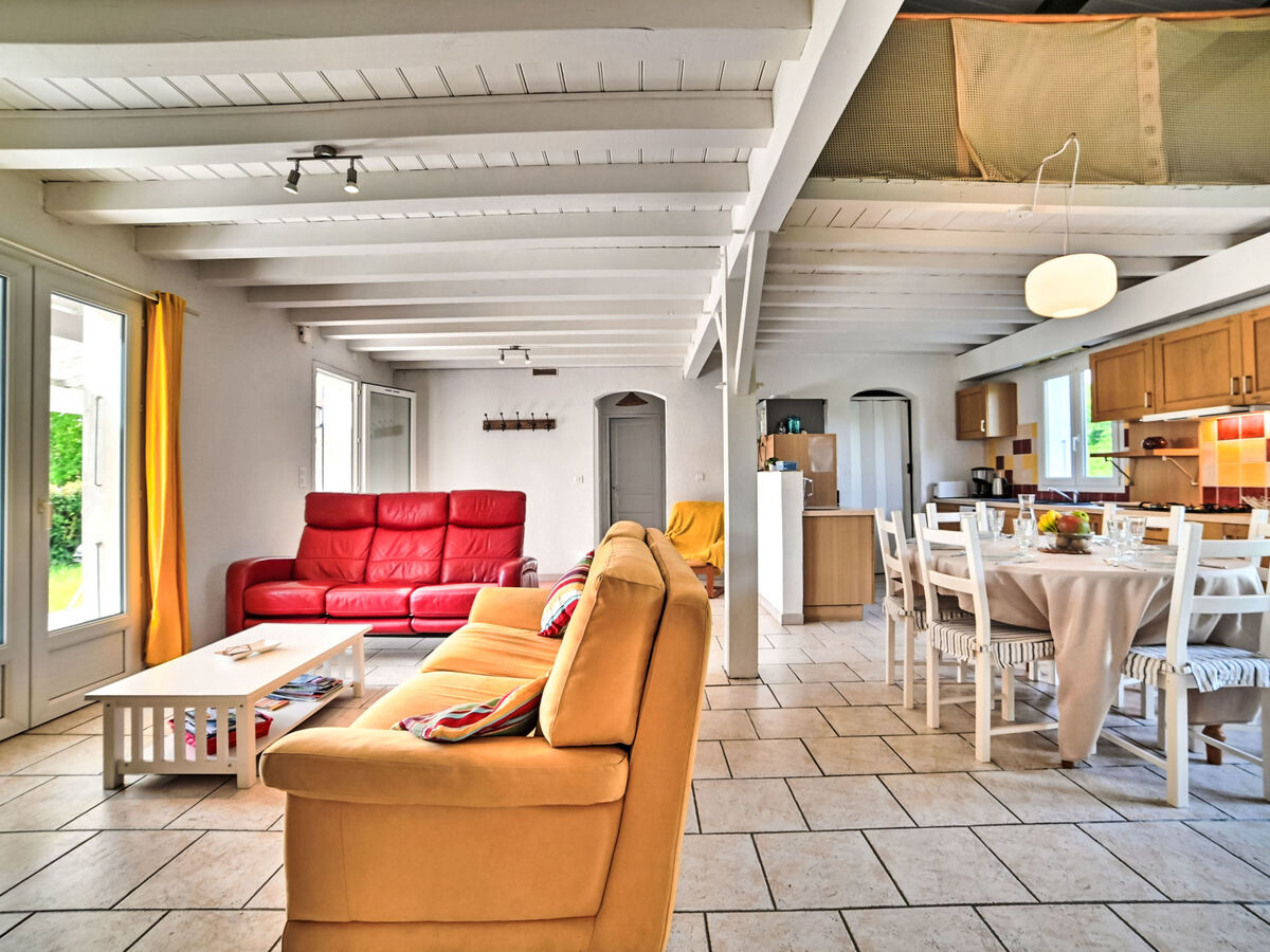 Maison La Brantôme à Cheray – jardin clos, terrasse, barbecue - Photo 2