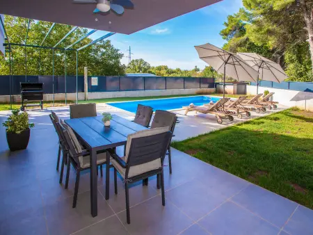 Maison Eva moderne à 900 m de la plage, Poreč : photo 4