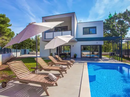 Maison Eva moderne à 900 m de la plage, Poreč : photo 17