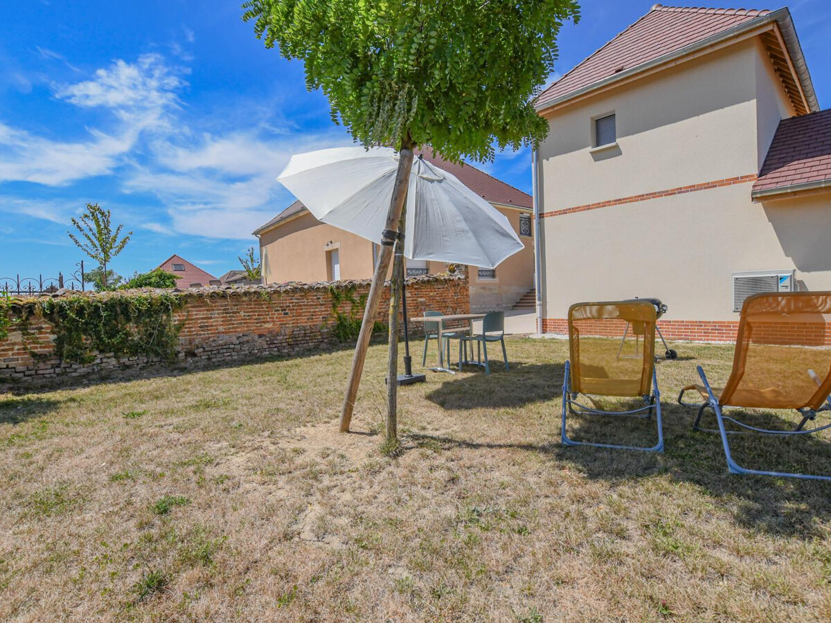 Gîte Numéro 1 : 2 pers, terrasse, climatisation - Photo 3
