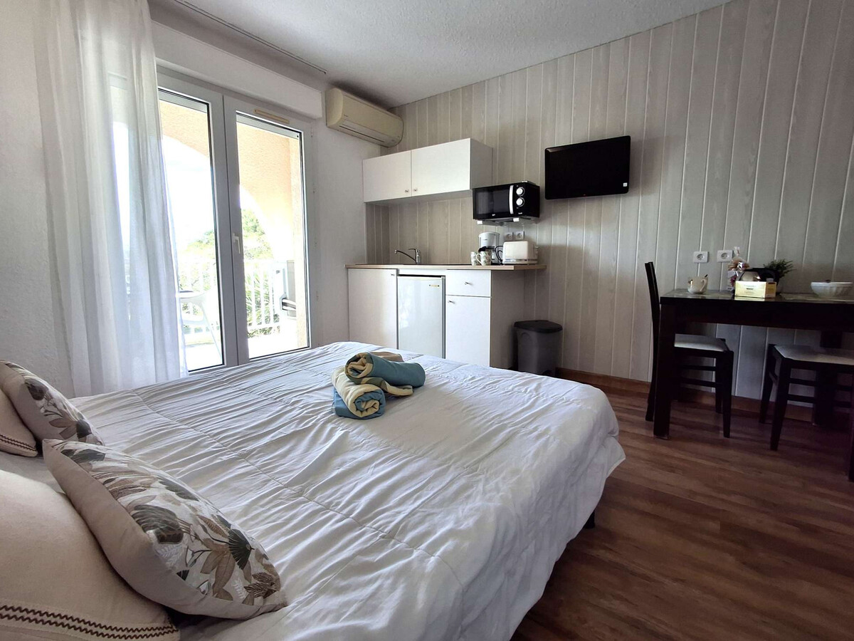 Studio avec terrasse et piscine à Saint-Florent - Photo 6