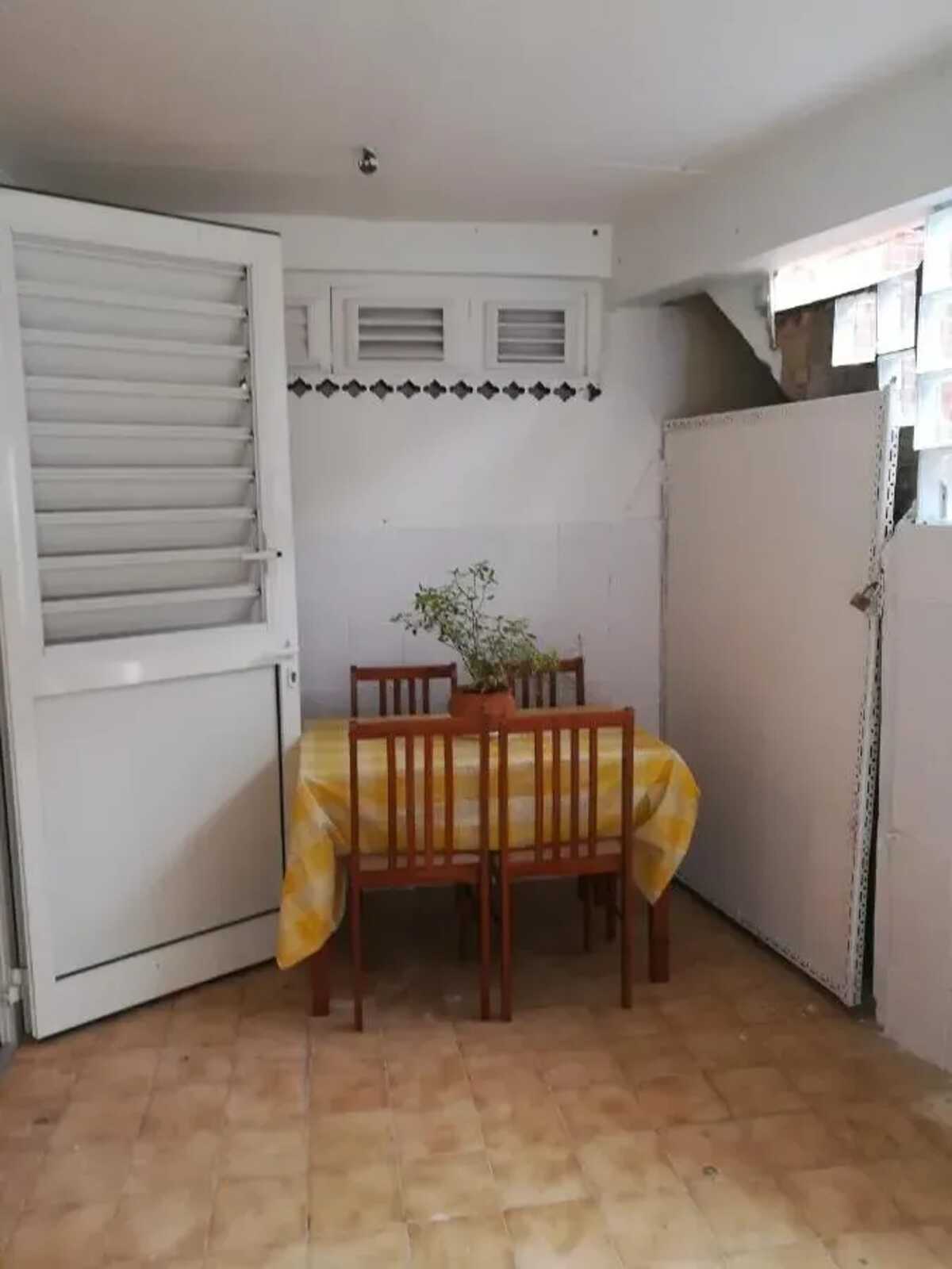 Appartement 50 m² avec terrasse privée à Fort-de-France - Photo 17