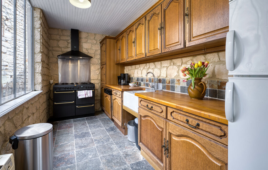 Maison en pierre avec cour intérieure à Verteuil-sur-Charente - Photo 6