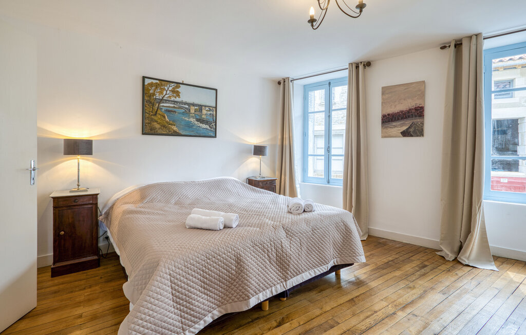 Maison en pierre avec cour intérieure à Verteuil-sur-Charente - Photo 7