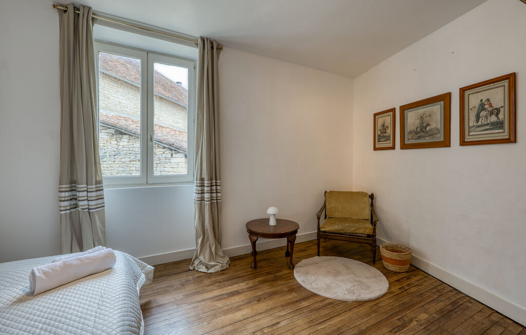 Maison en pierre avec cour intérieure à Verteuil-sur-Charente - Photo 23