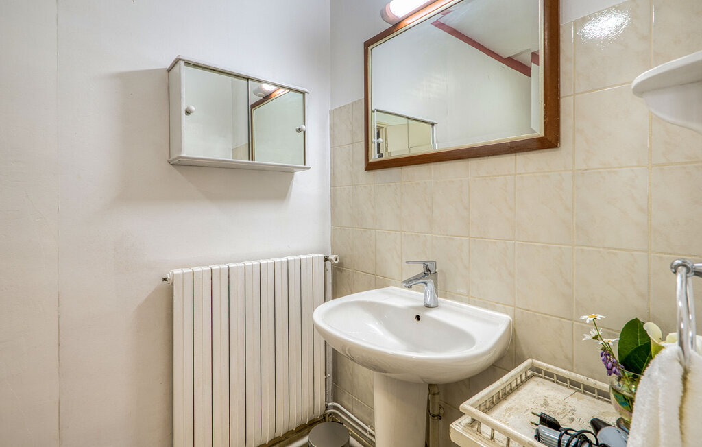 Maison en pierre avec cour intérieure à Verteuil-sur-Charente - Photo 25