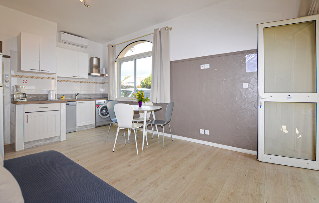 Appartement 4 pers. à Prunete, piscine et plage - Photo 14