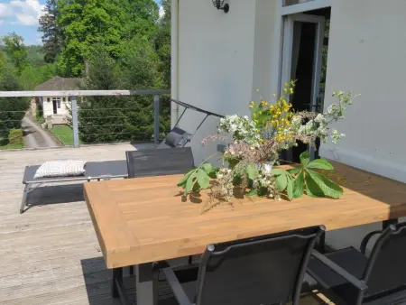 Appartement avec piscine partagée et vue sur colline, Cuzy : photo 7
