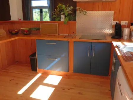 Appartement avec piscine partagée et vue sur colline, Cuzy : photo 13