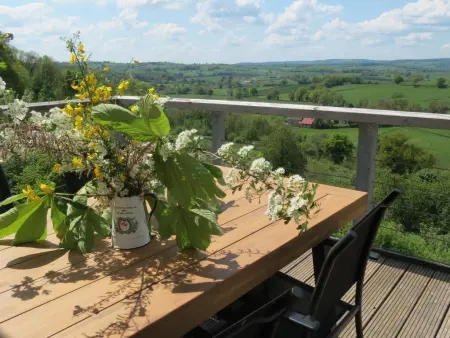 Appartement avec piscine partagée et vue sur colline, Cuzy : photo 18