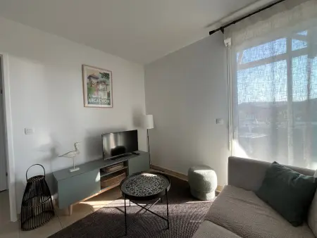 T2 lumineux 46 m² centre-ville, balcon et parking - Photo 2