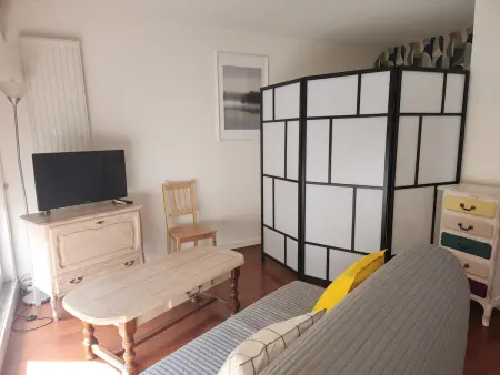 Grand studio 40m² vue mer et port à Courseulles : photo 6