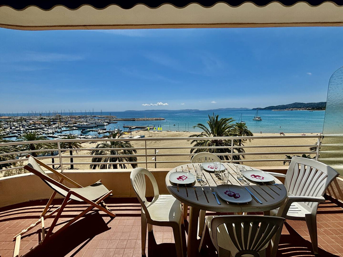 Appartement vue mer au Lavandou, terrasse sud-est - Photo 1