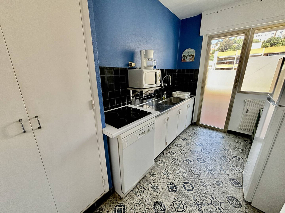 Appartement vue mer au Lavandou, terrasse sud-est - Photo 6
