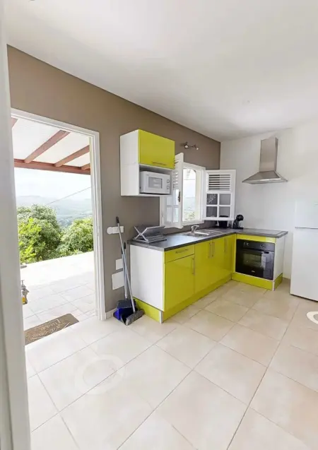 Appartement avec piscine partagée à Rivière-Pilote, 33 m² : photo 7