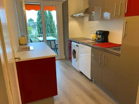 Appartement vue mer et balcon à Cannes, à 300 m de la plage : photo 5