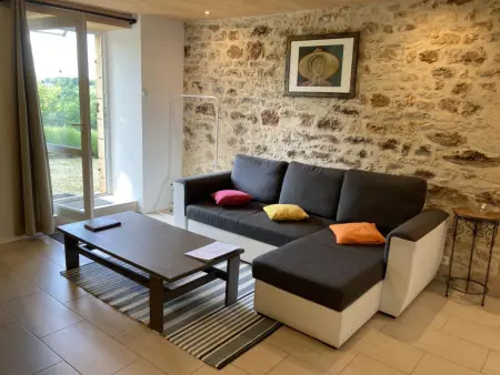 Maison des Yourtes – gîte avec jardin et vue sur Loubejac : photo 5