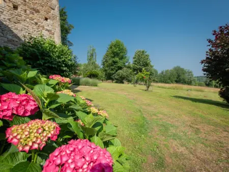 Maison des Yourtes – gîte avec jardin et vue sur Loubejac : photo 28